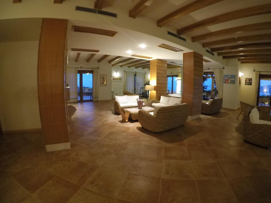 Hotel Villa Gustui Maris Cala Gonone Eksteriør billede