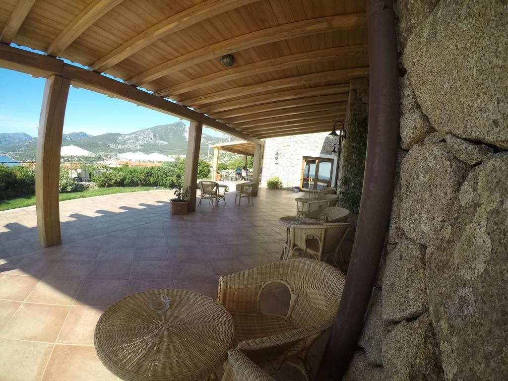 Hotel Villa Gustui Maris Cala Gonone Eksteriør billede