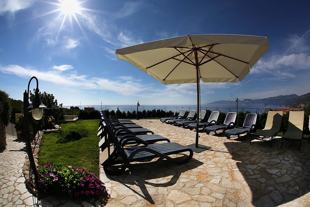 Hotel Villa Gustui Maris Cala Gonone Eksteriør billede