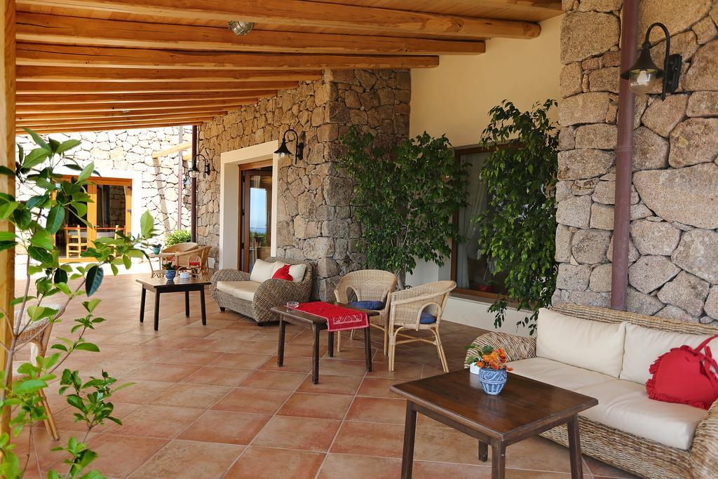 Hotel Villa Gustui Maris Cala Gonone Eksteriør billede